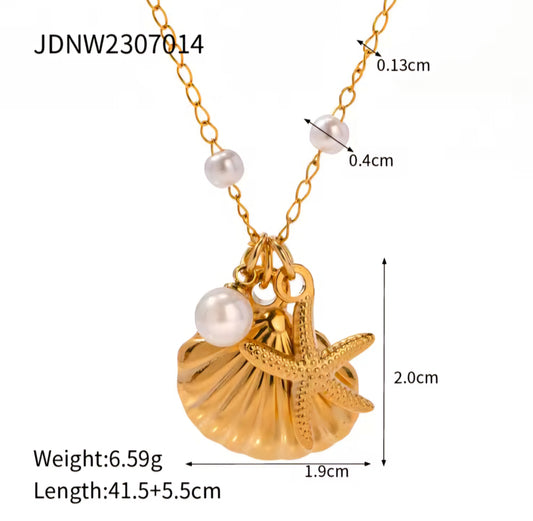 Shell and Beads Necklace