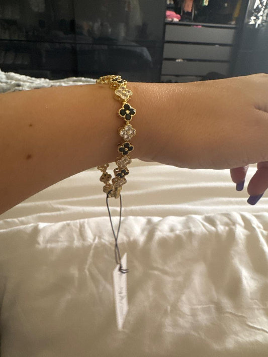 Black and white Necklace