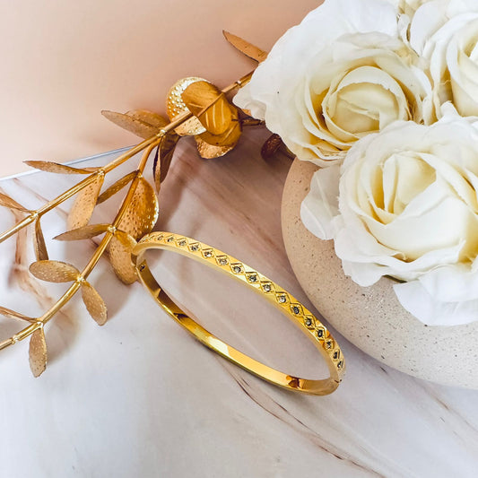 Honey Loop Bracelet
