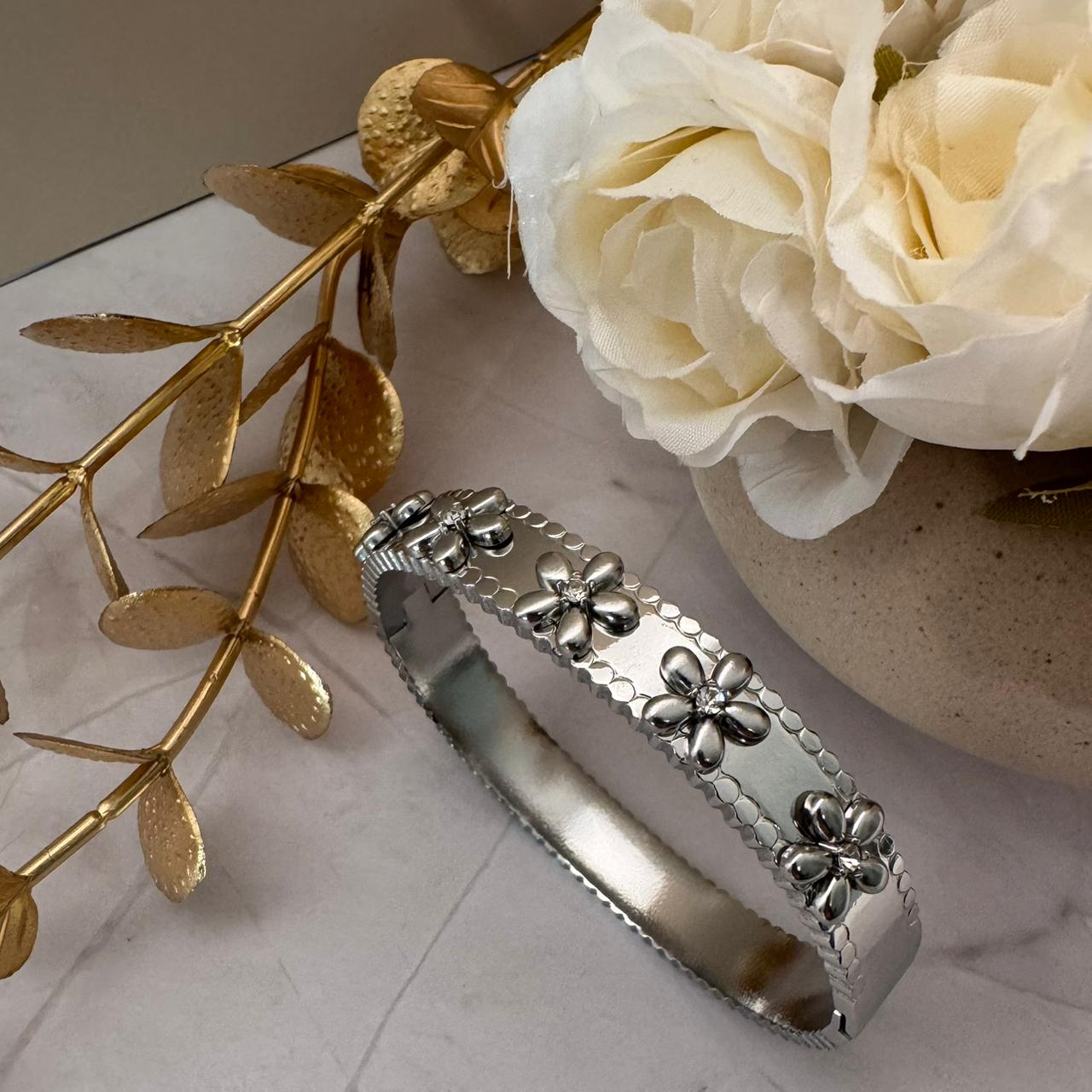 Floral Bangle