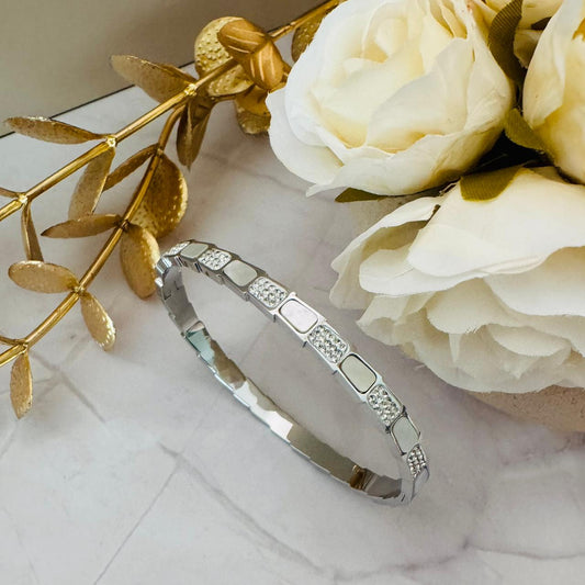 Trenly Bangle