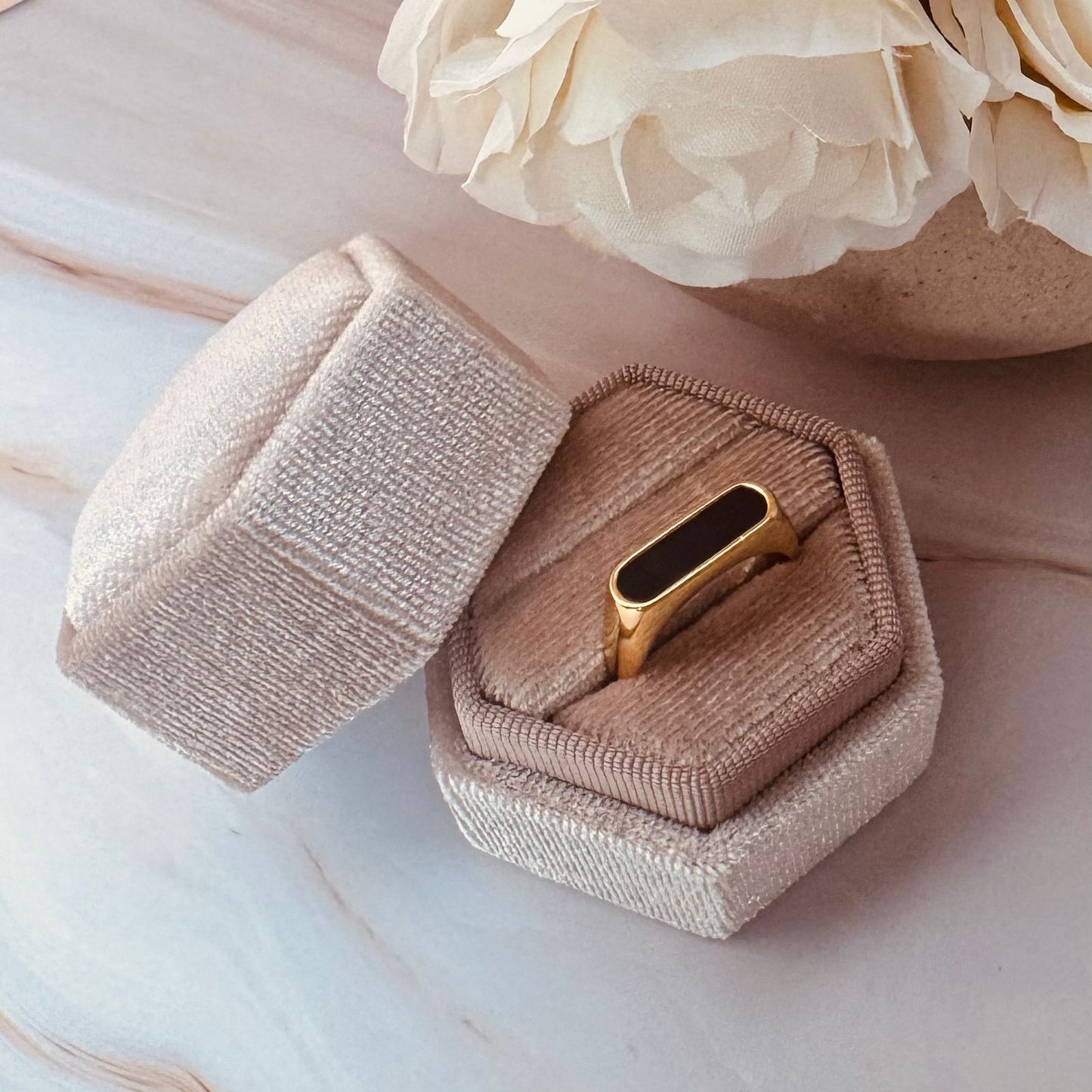 Belovia Ring