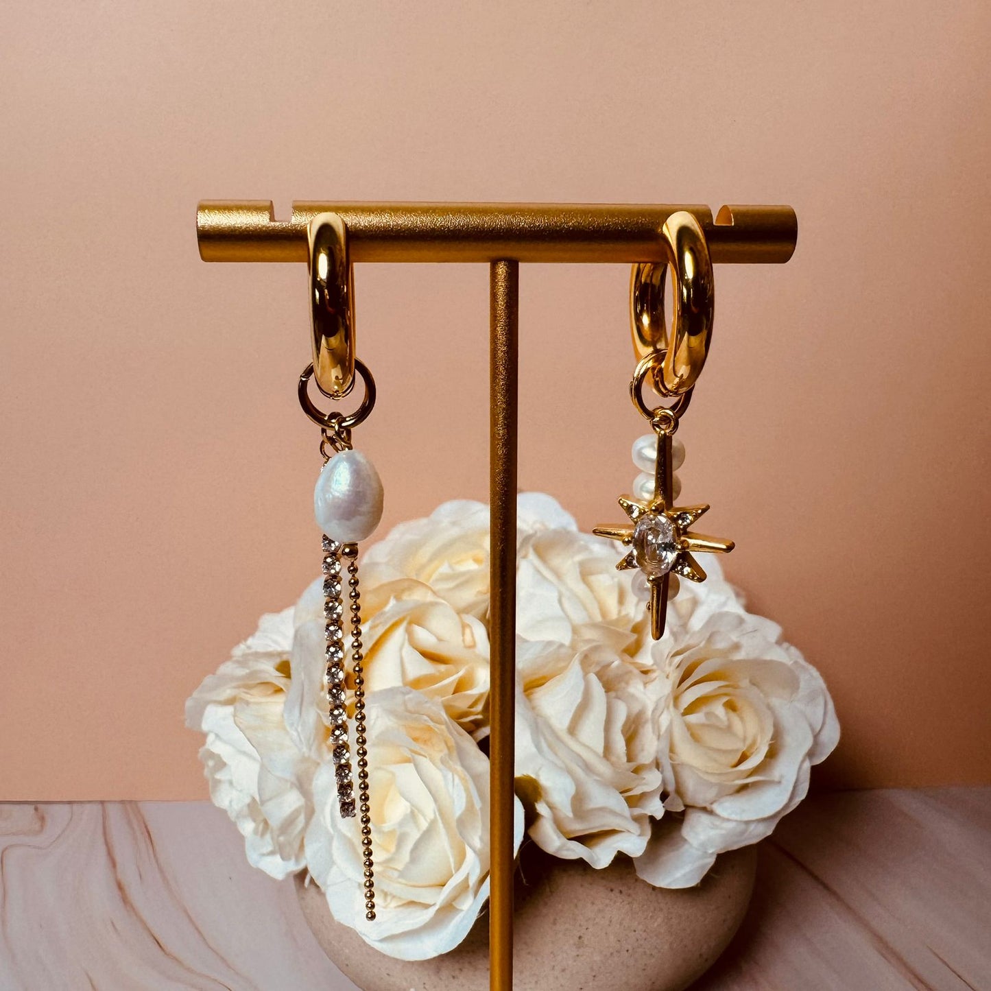 Glimmaa String earrings
