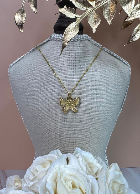 Nylis Necklace