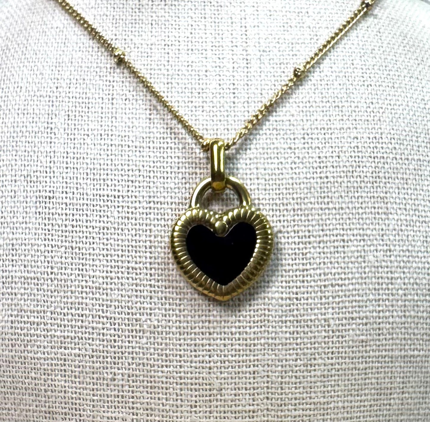 Heartwaves Necklace