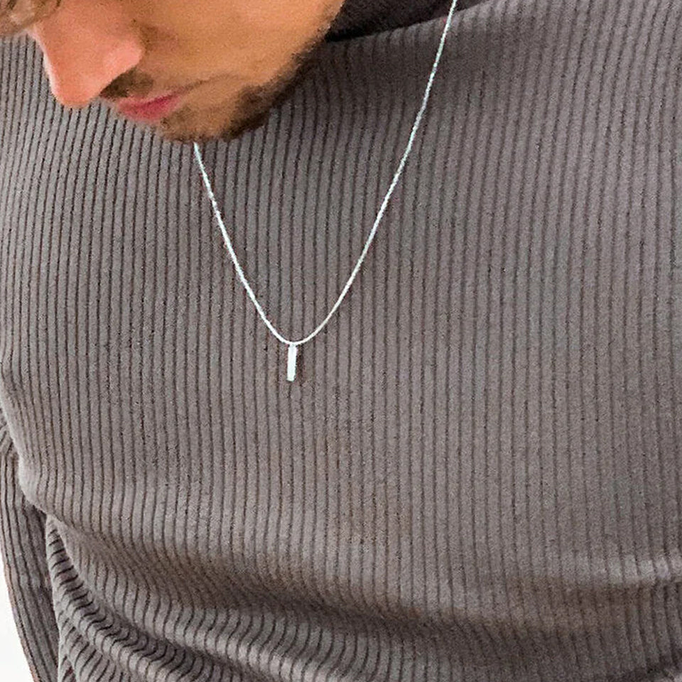 The Pillar Pendant Necklace
