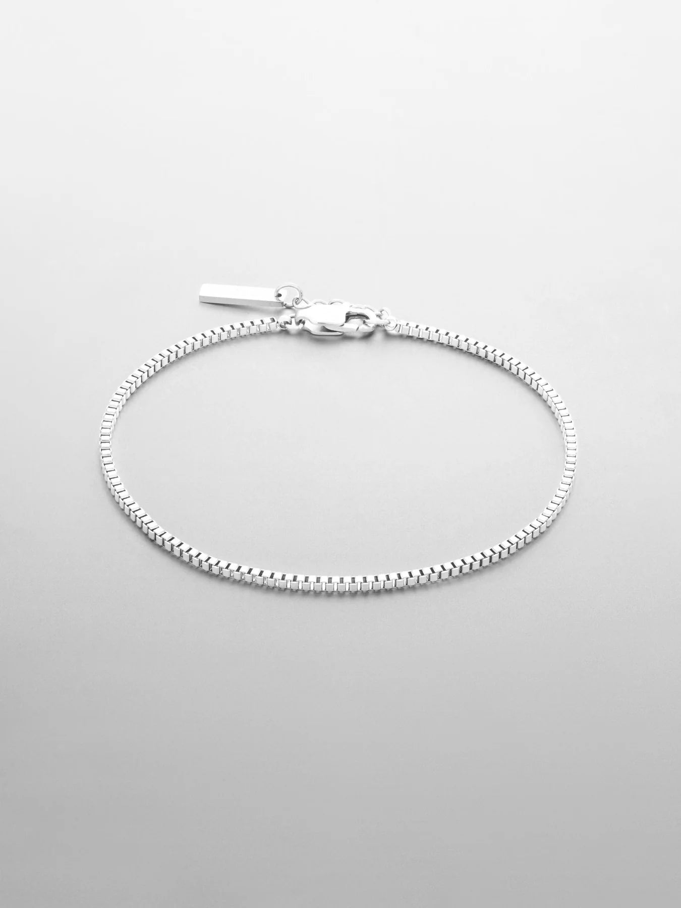 The Sovereign Chain Bracelet