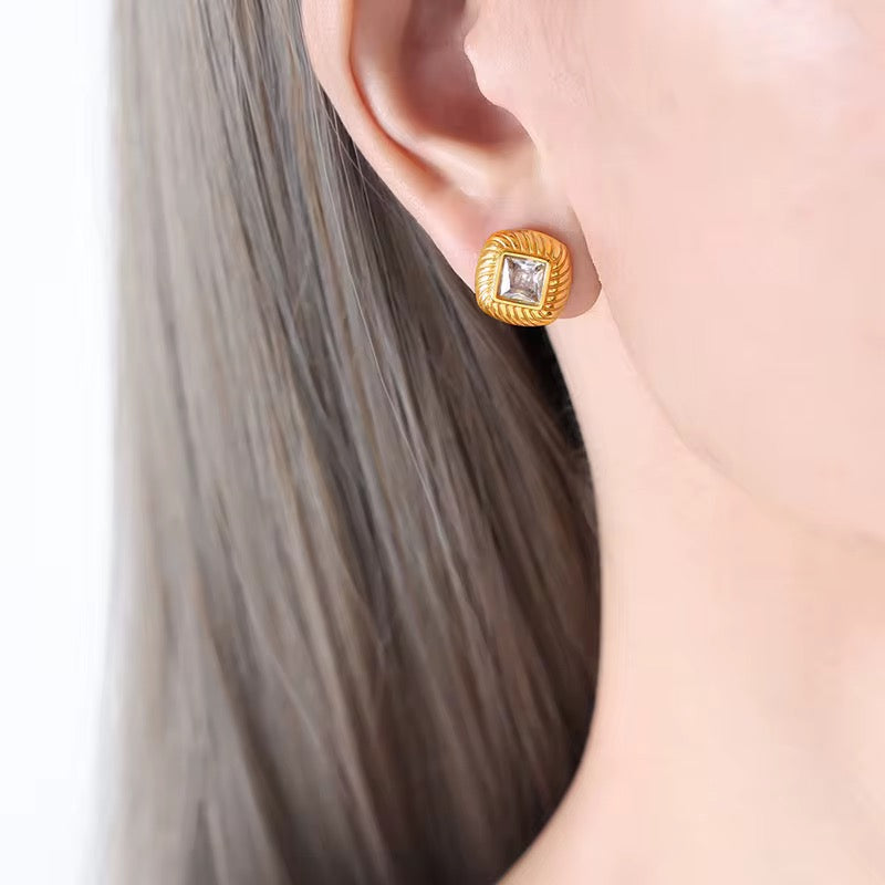 Élan Aura Earrings