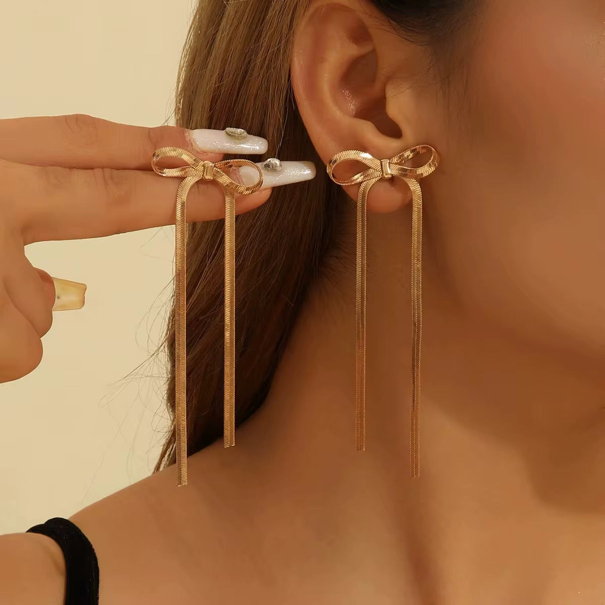 Belle Bow Earrings