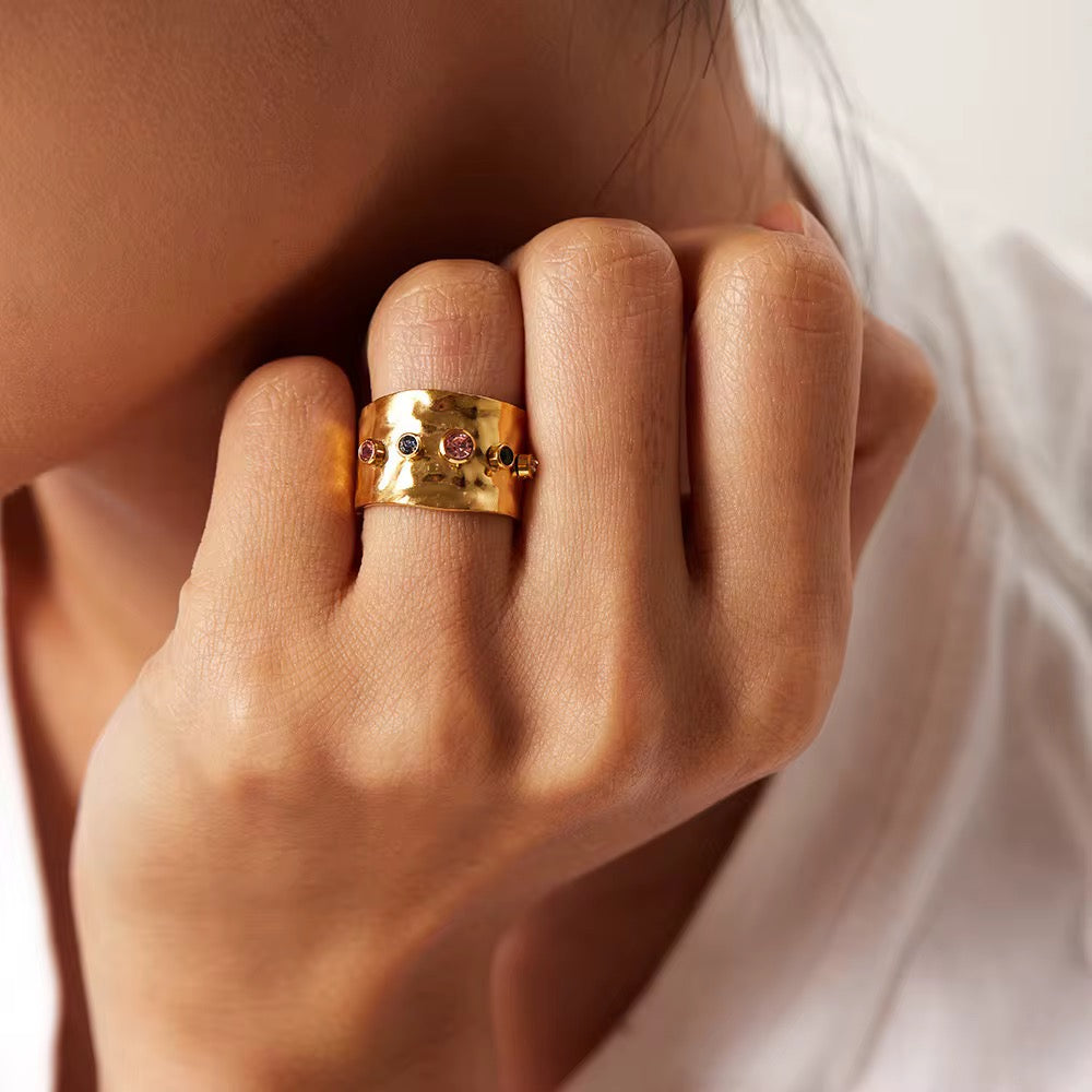 Avela Ring