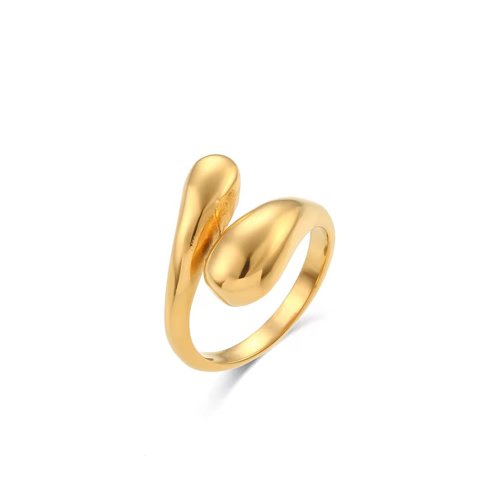 Velia Ring