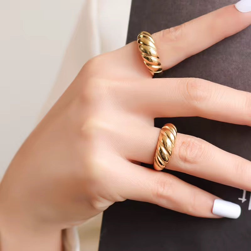 Moïra Ring