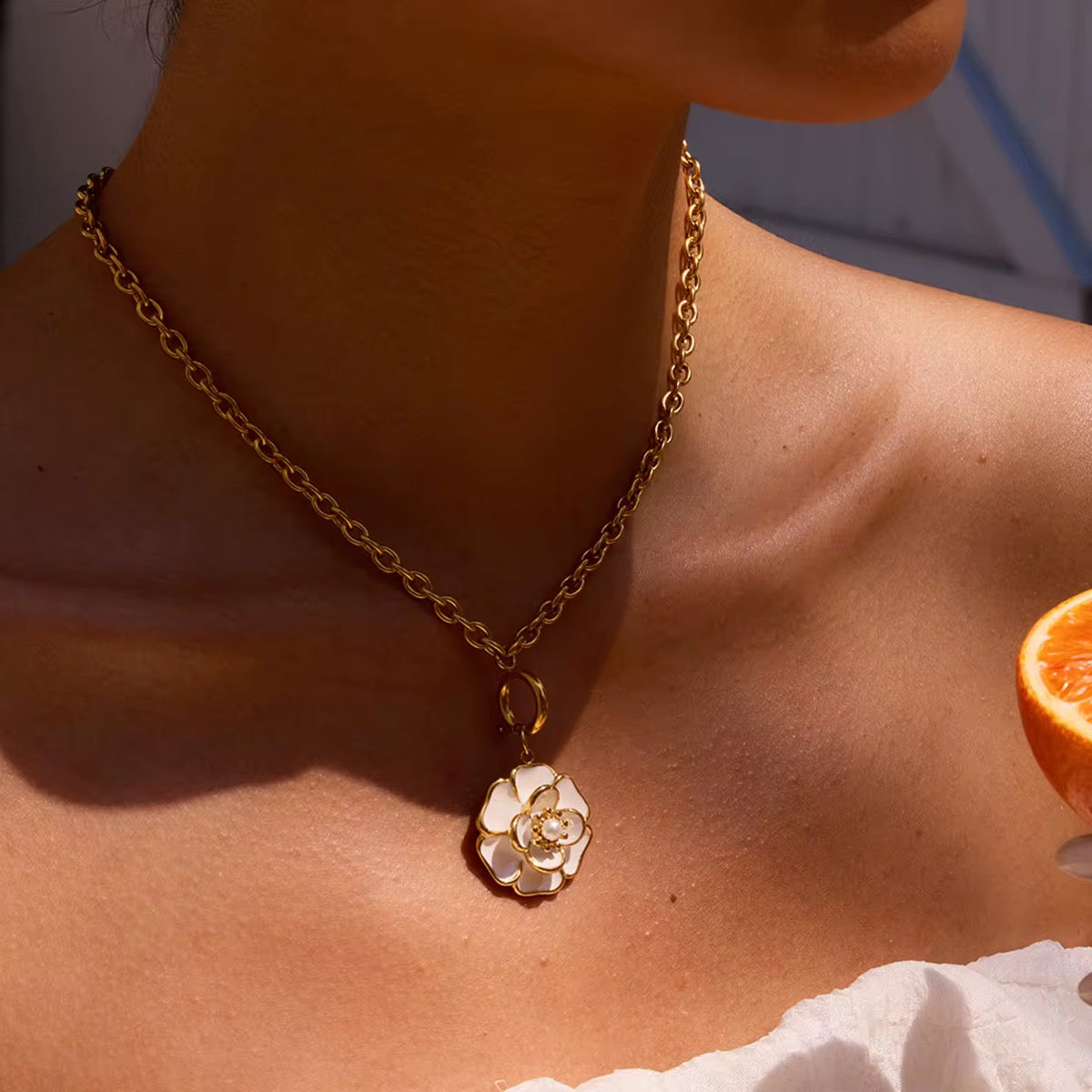 Roselle Necklace