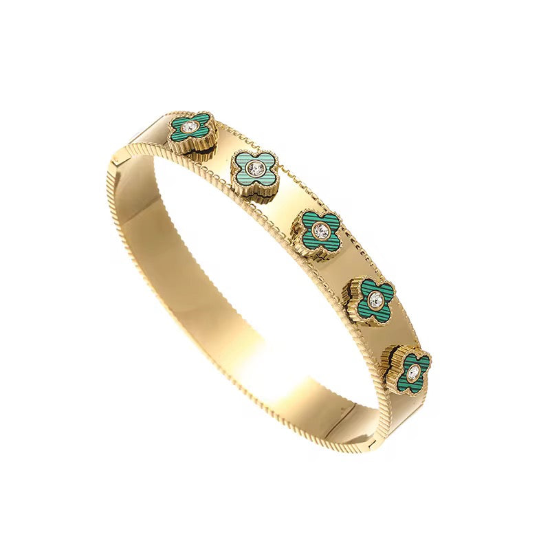 Petalia Bangle