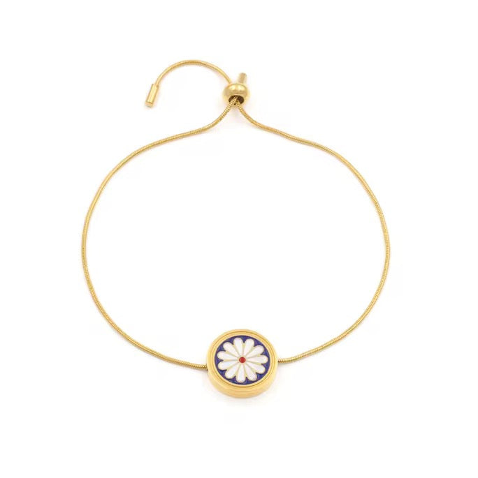 Daisy Charmie Bracelet