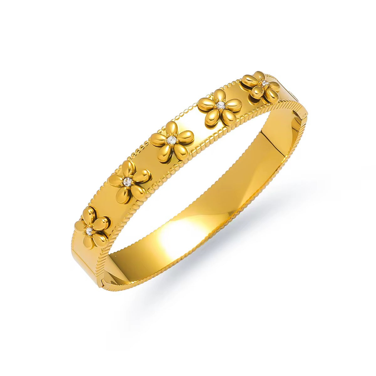 Fleurie Bangle