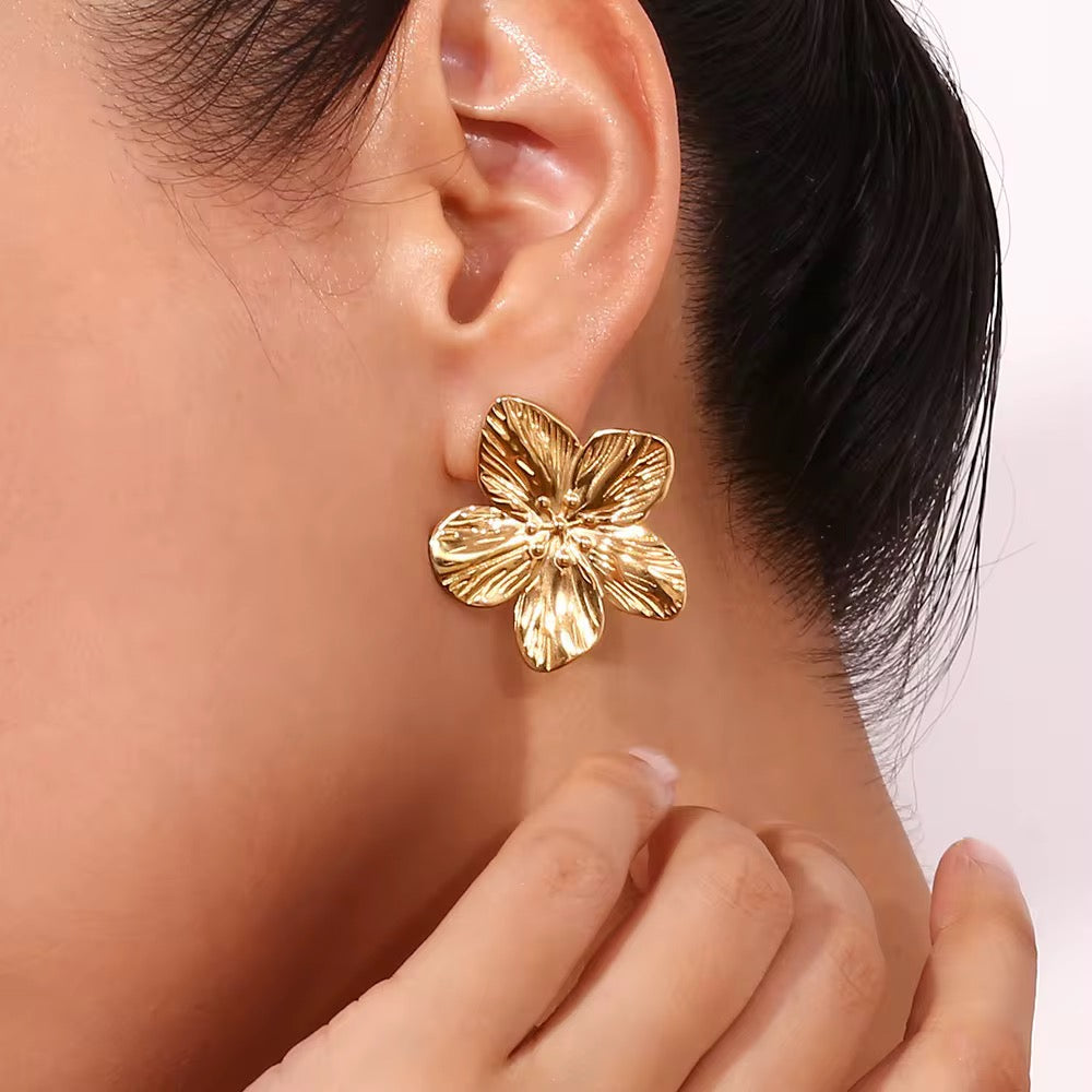 My Flora Puff Earrings