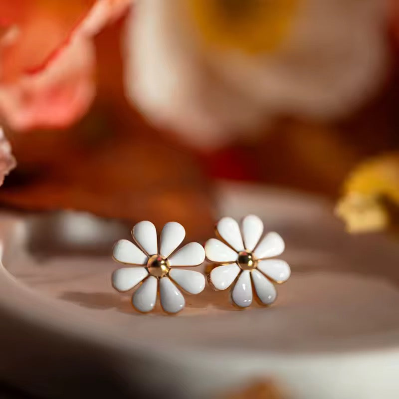 Daisette Earrings