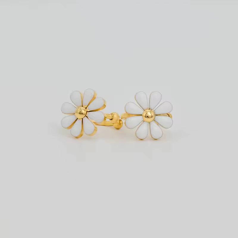 Daisette Earrings