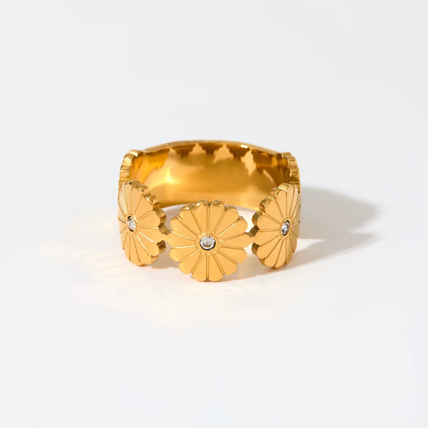 Solira Ring