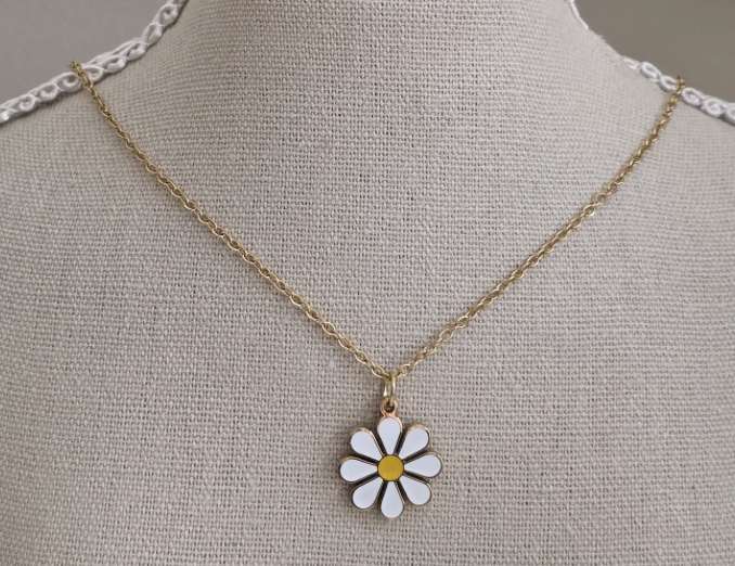 Daisette Necklace